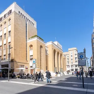 Twelve12 - Universita & Stazione Aparment Bari