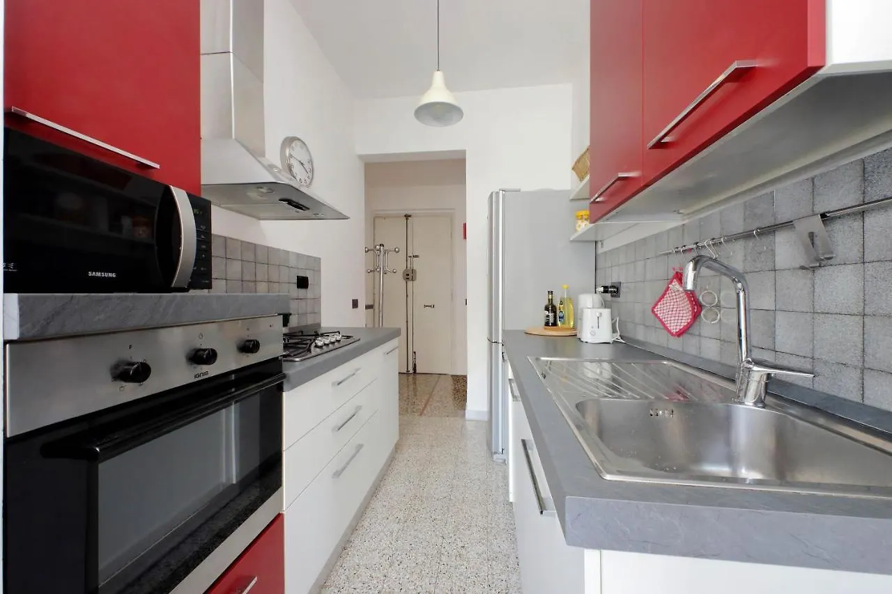 Silvano'S Home In Rome